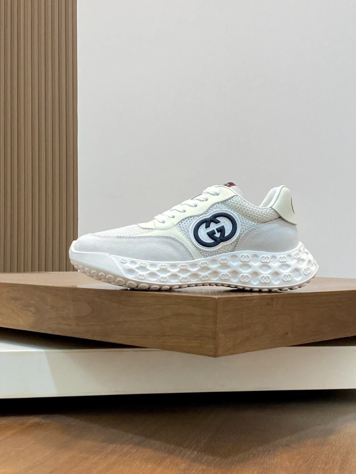 MEN'S GUCCI SNEAKER - GC272